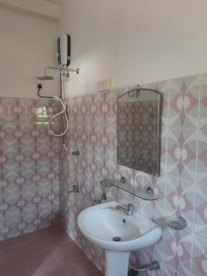 אונה ואטונה Bluefin Place To Stay מראה חיצוני תמונה